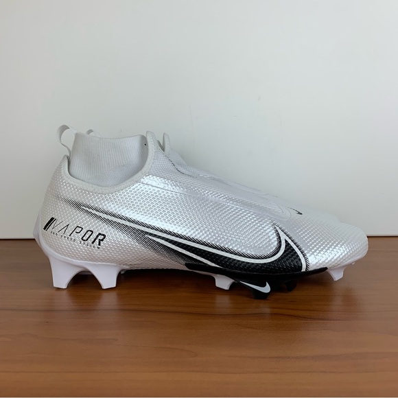 Nike Vapor Edge Pro 360 Football Cleats main image 10